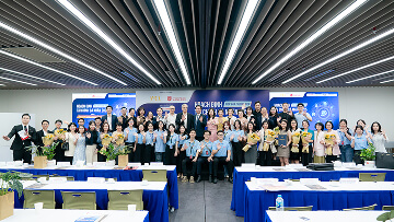 Rectangle 11865 (7) (1)